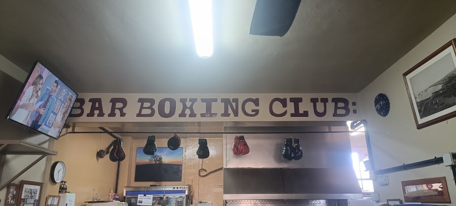Bar Boxing