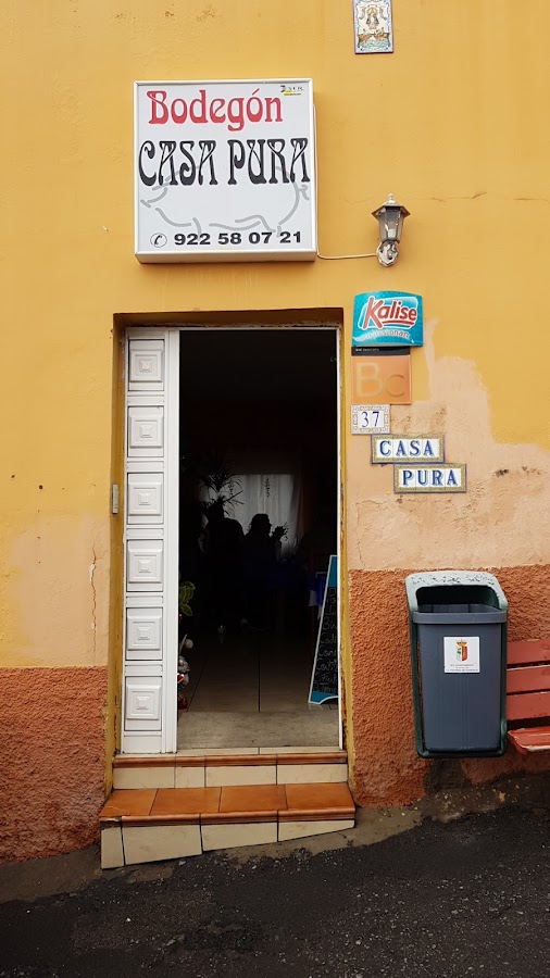 Bodegón Casa Pura