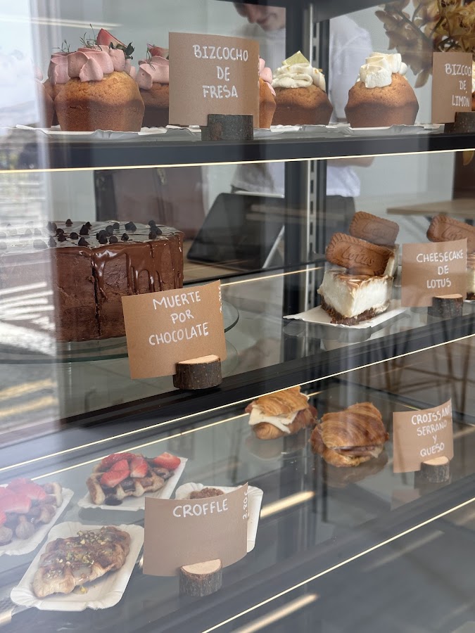 Cinnamon Atelier