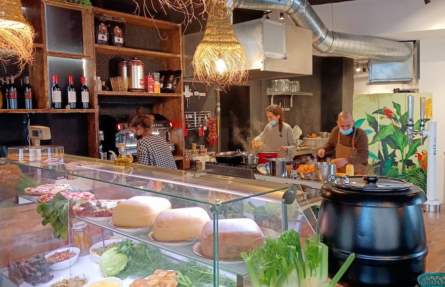 Deli - Santa Maria