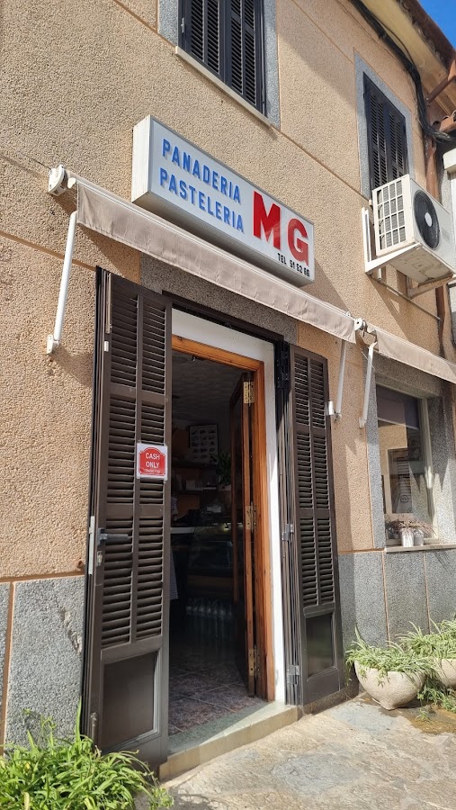 FORN I PASTISSERIA MG