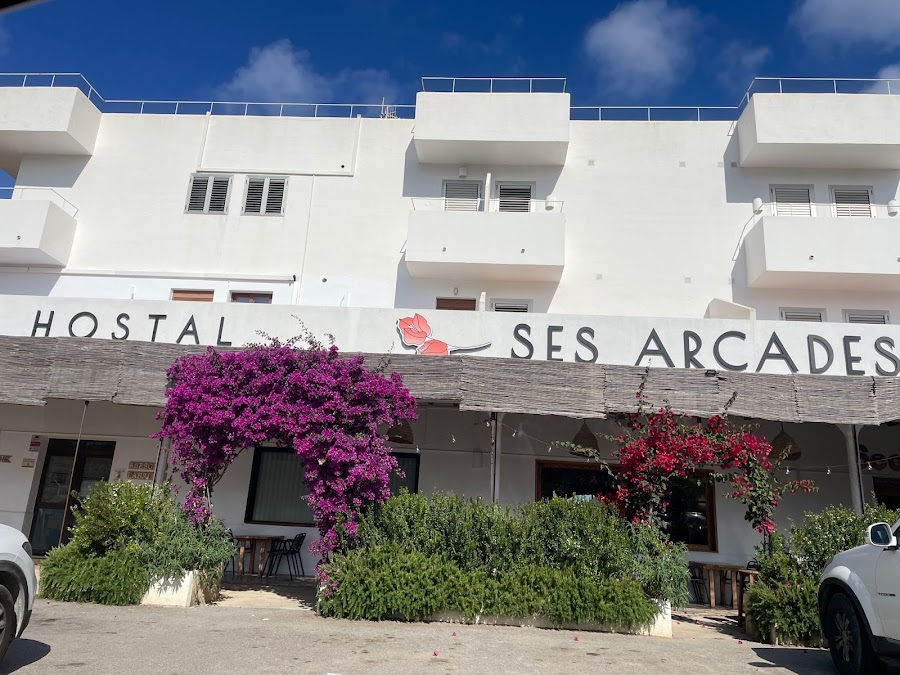 Hostal-Restaurante Ses Arcades