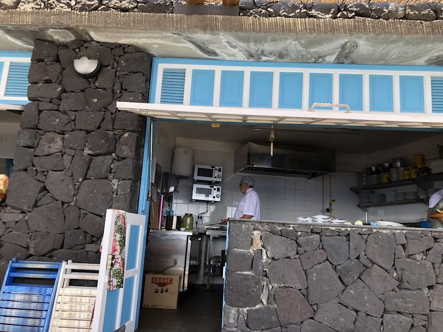 La Cantina, El Charco Azul
