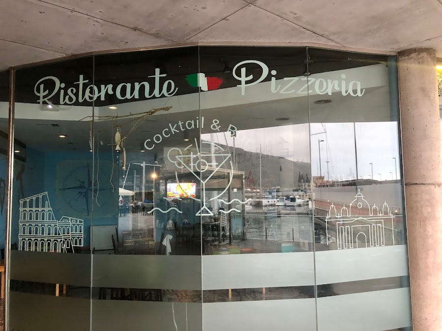 La Marina Pizzeria - Restaurante