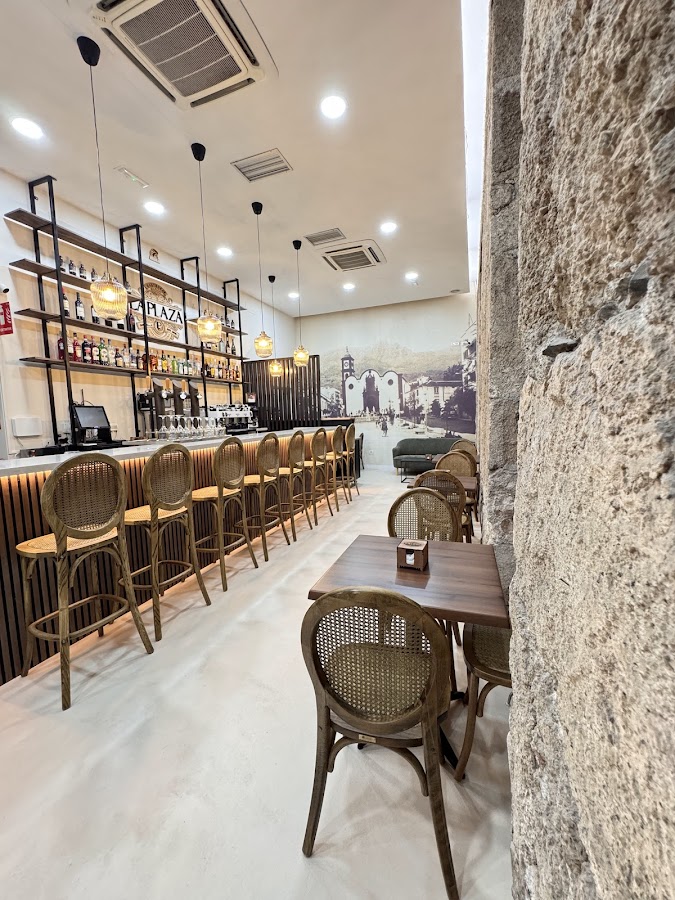 La Plaza café Gastrobar