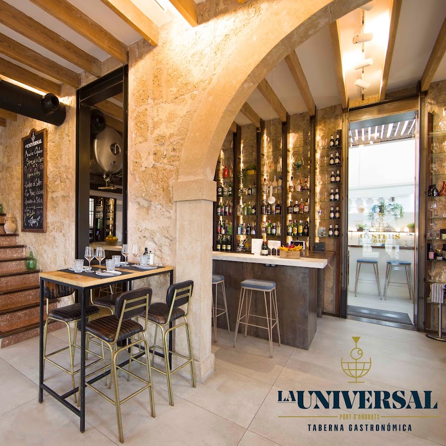 La Universal Port d´Andratx