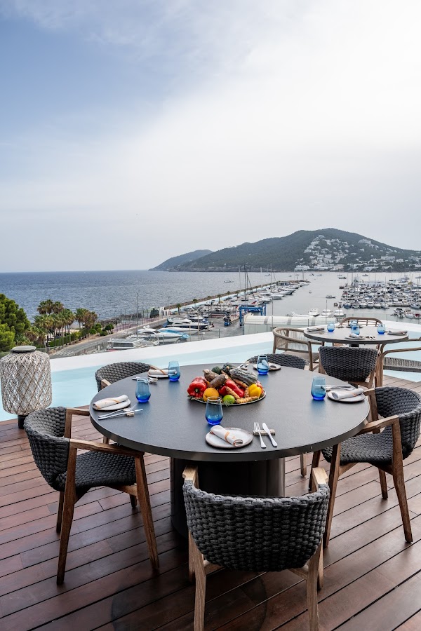 Maymanta l Restaurante Ibiza