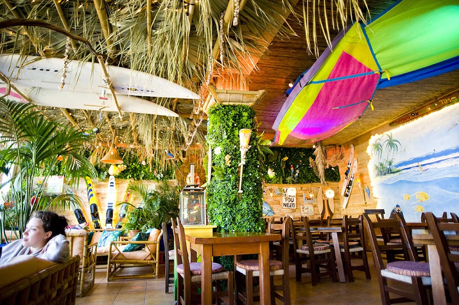 On The Beach Ibiza - Restaurante con estilo playero en Cala San Vicente