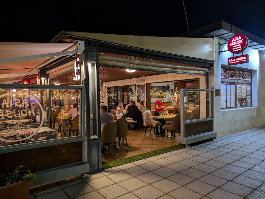 Restaurante Asia House
