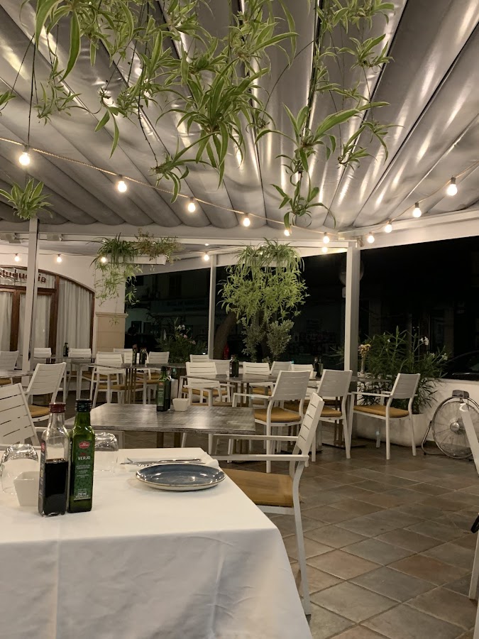 Sama Bar & Restaurante