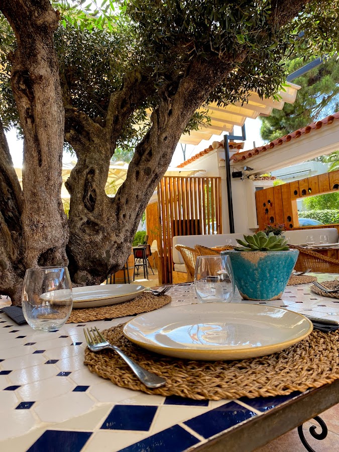 The Village Ibiza - Bar & Restaurant in Siesta, Santa Eulalia