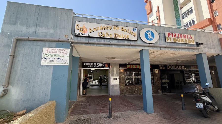 Asadero de Pollos Caña Dulce