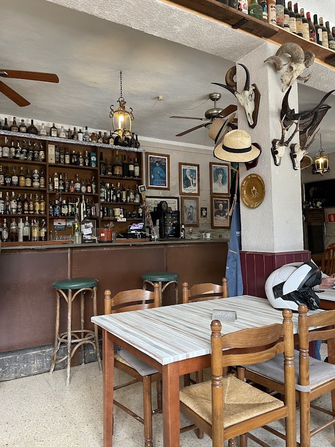 Bar Des Poble