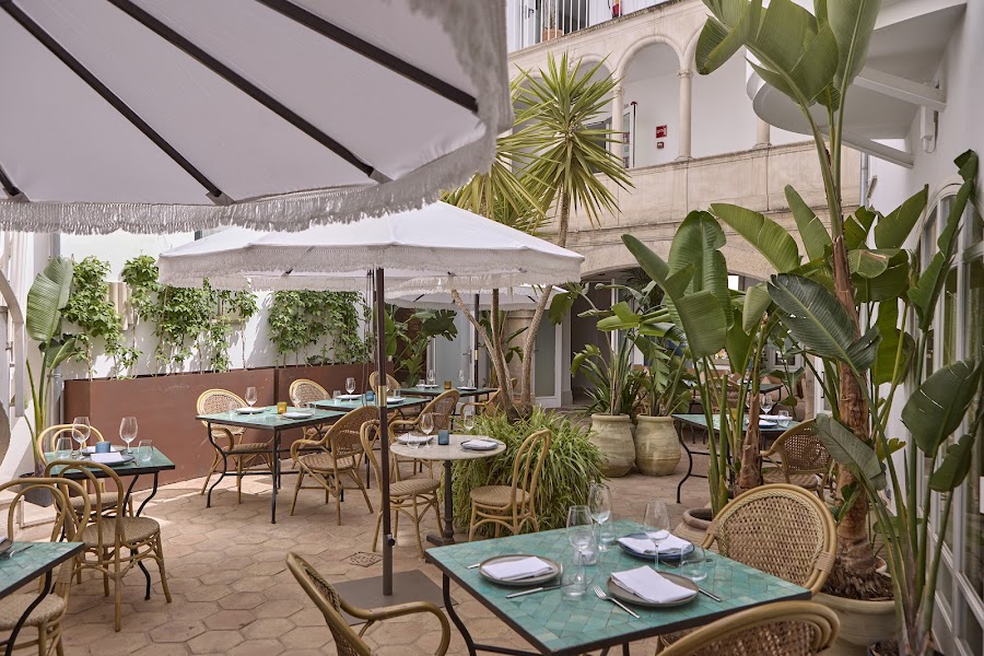 BEATNIK Restaurant & Bar
