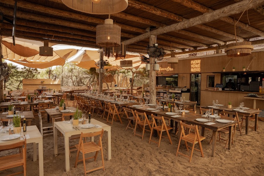 Beso Beach
