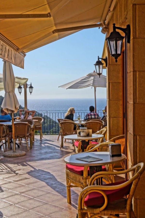 Cafetería/Restaurante Vall Hermos