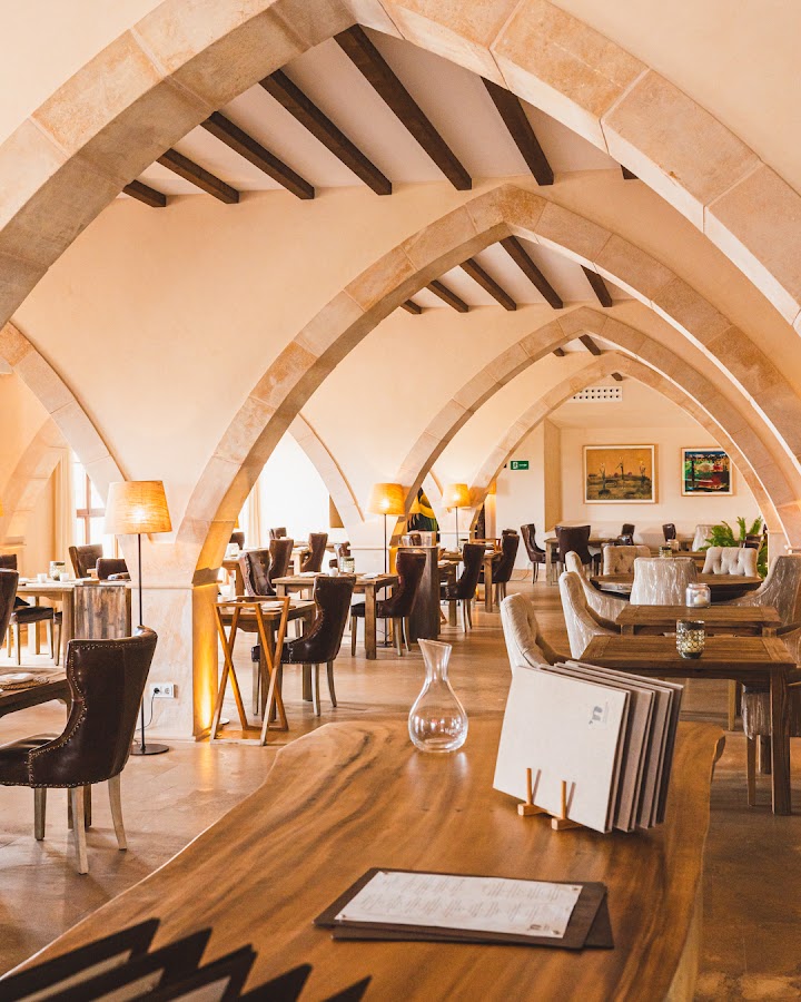 Cova Negra Restaurant