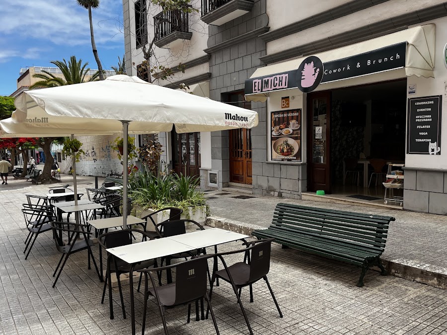 El Michi del Puerto - Coworking & Brunch
