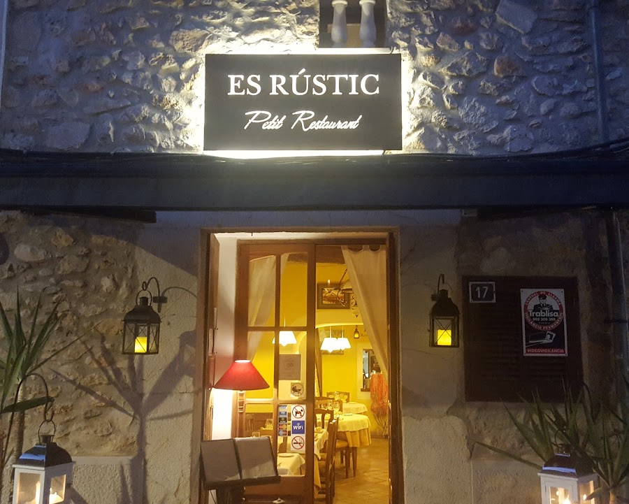 Es Rústic Petit Restaurant / Adults Only (+12)