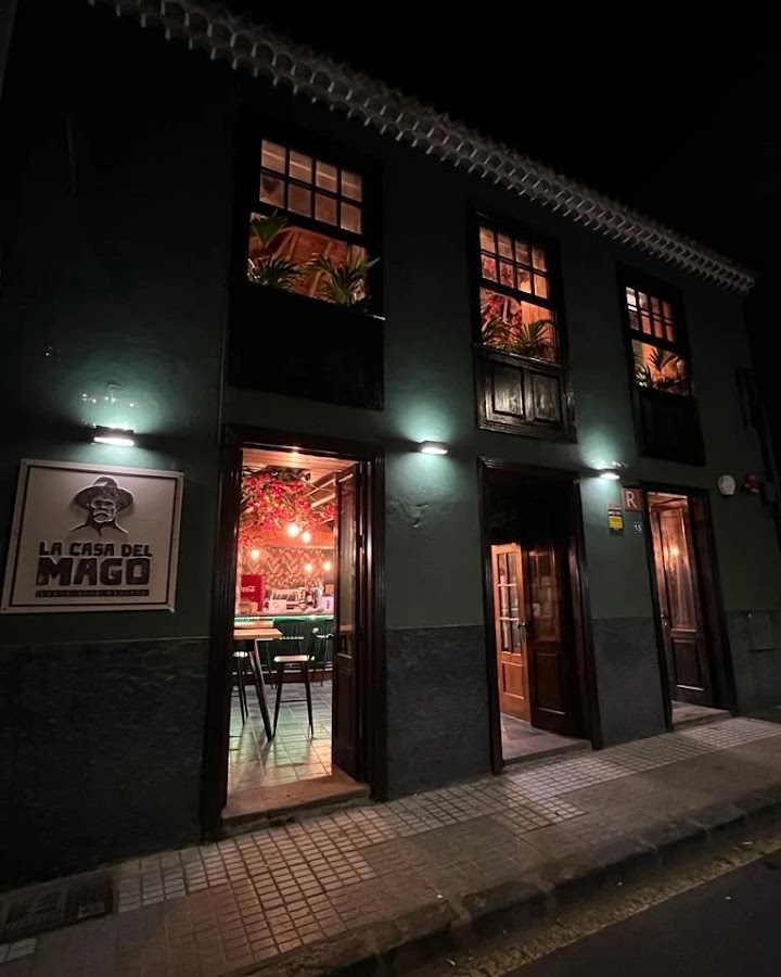 La Casa del Mago Guachinche Moderno