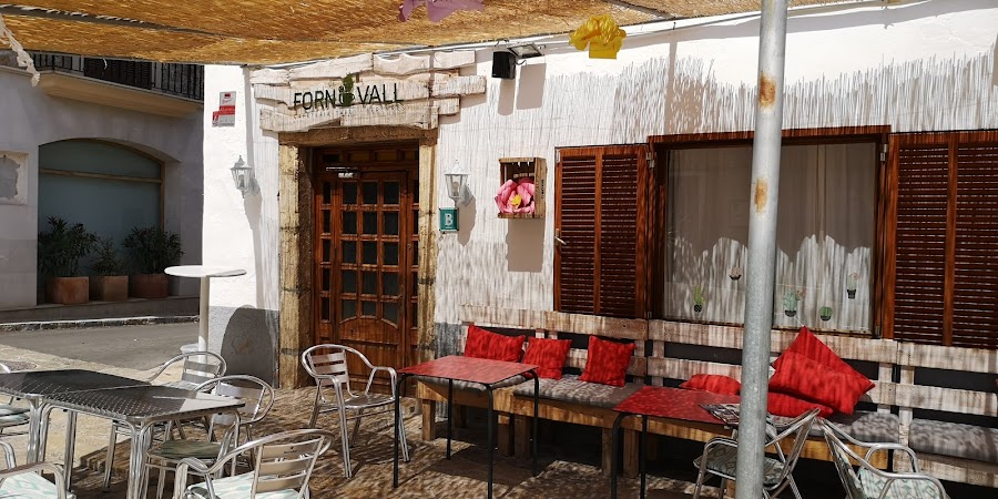 PIZZERIA FORN DE LA VALL Y DESAYUNOS