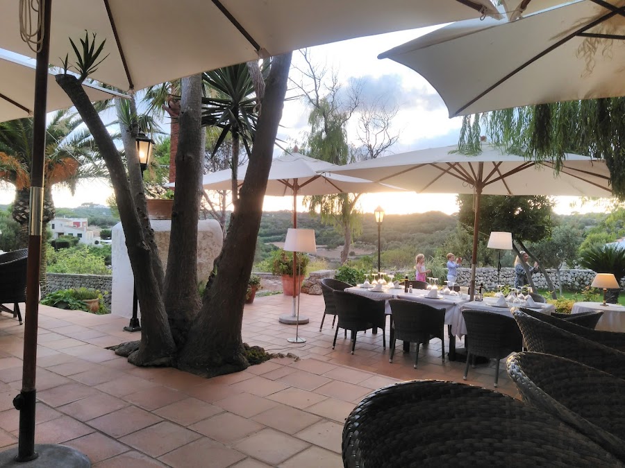 RESTAURANTE ES CHIC