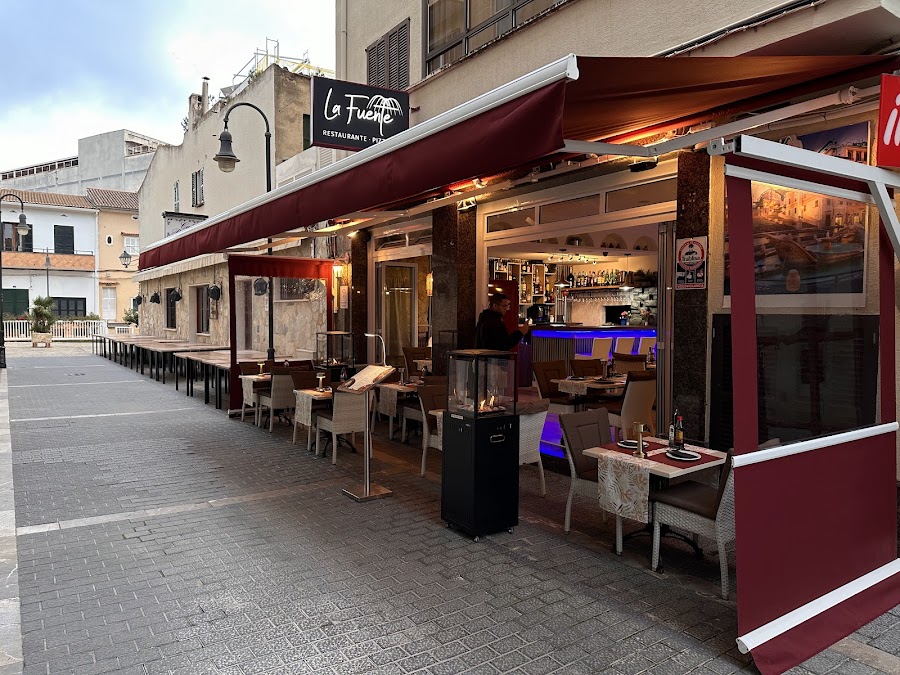 Restaurante y Pizzería La Fuente